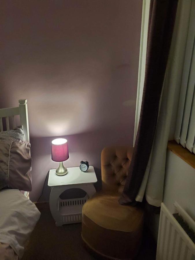 לארן Minimum Stay Two Nights מראה חיצוני תמונה
